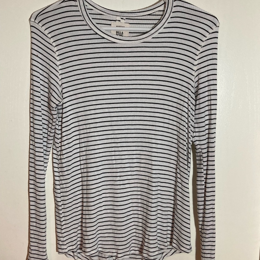 Billabong Striped Long Sleeve Medium